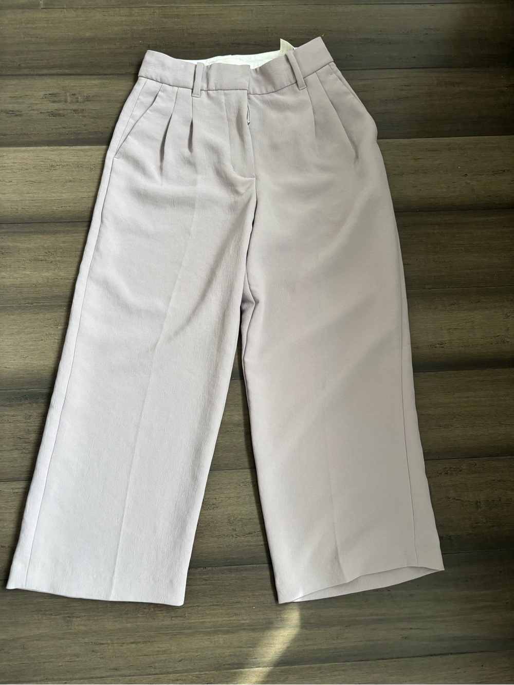 Aritzia Wilfred Effortless Cropped Pants  in Light Lavender Size 0